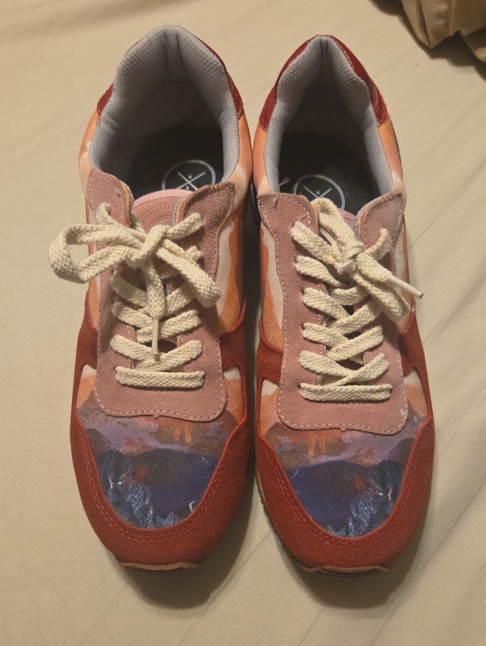 inkkas Low-Top Sneakers in Red, Pink, Blue, Cream